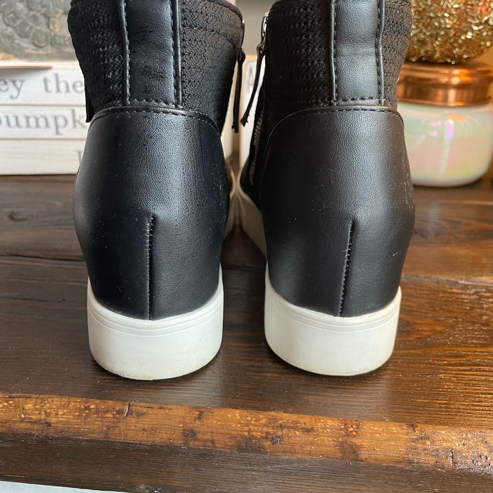Steve Madden Wedge Sneaker size 7.5 - Picture 4 of 5